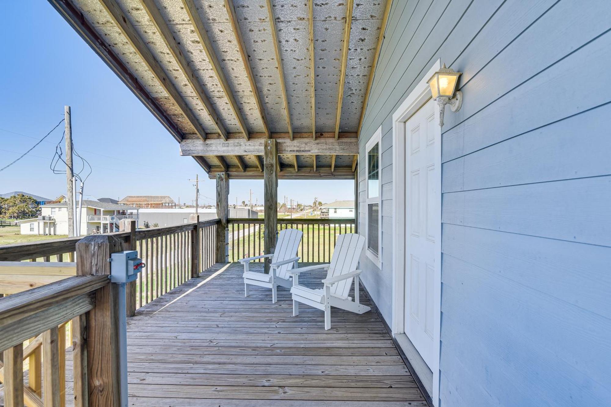Crystal Beach Home With 2 Grills Walk To Shore! Екстериор снимка